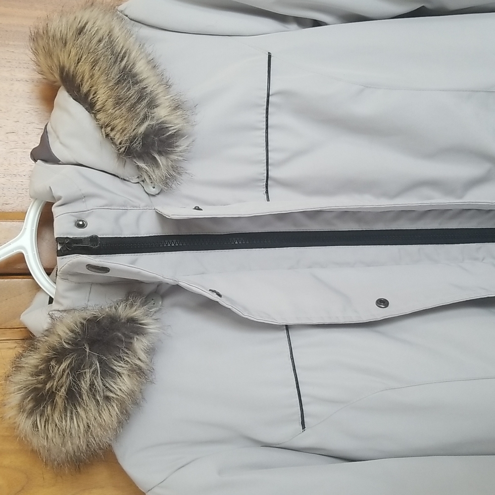Winter parka - Picture 3 of 7
